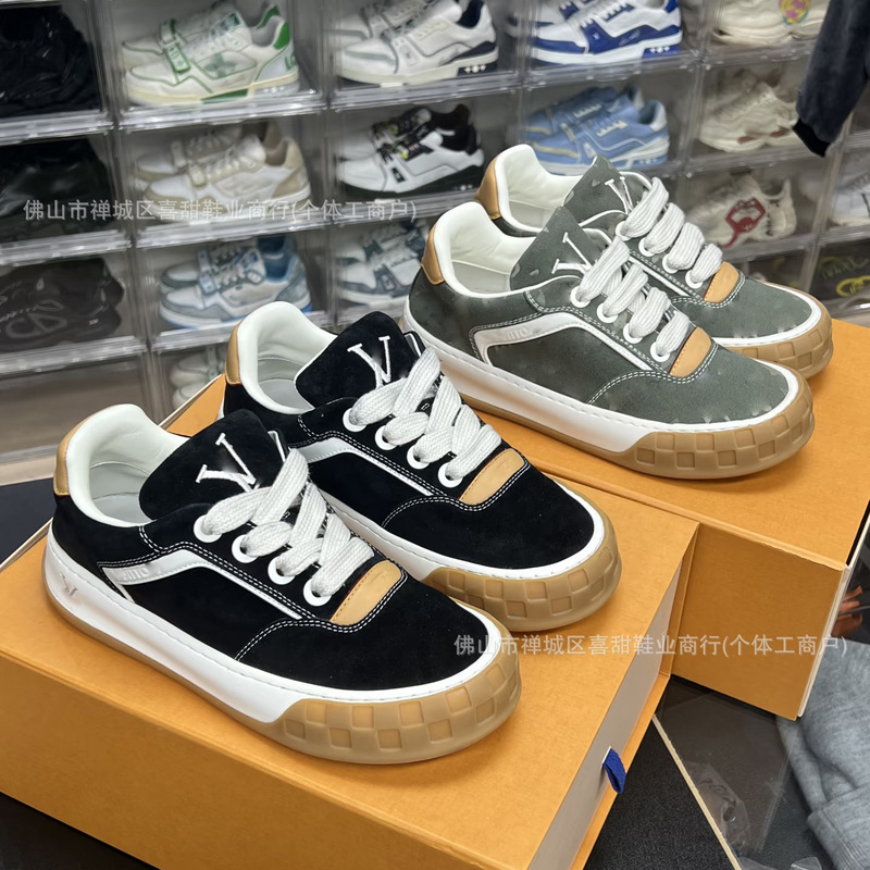 Guangzhou High-End Version Green Home Tilted Sneakers with Thick Soles for Height Increase, Unisex Couple Sports Casual Shoes Guangzhou High-End Version Green Home Tilted Sneakers with Thick Soles for Height Increase, Unisex Couple Sports Casual Shoes