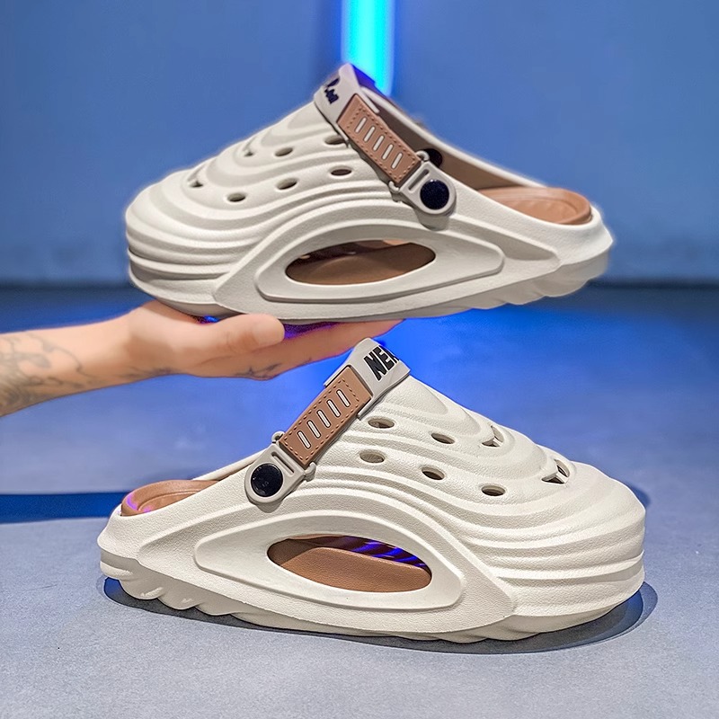 Zapatos para hombres de verano marca de moda antideslizante anti-desgaste sandalias 2024 nuevas zapatillas frías de piso grueso