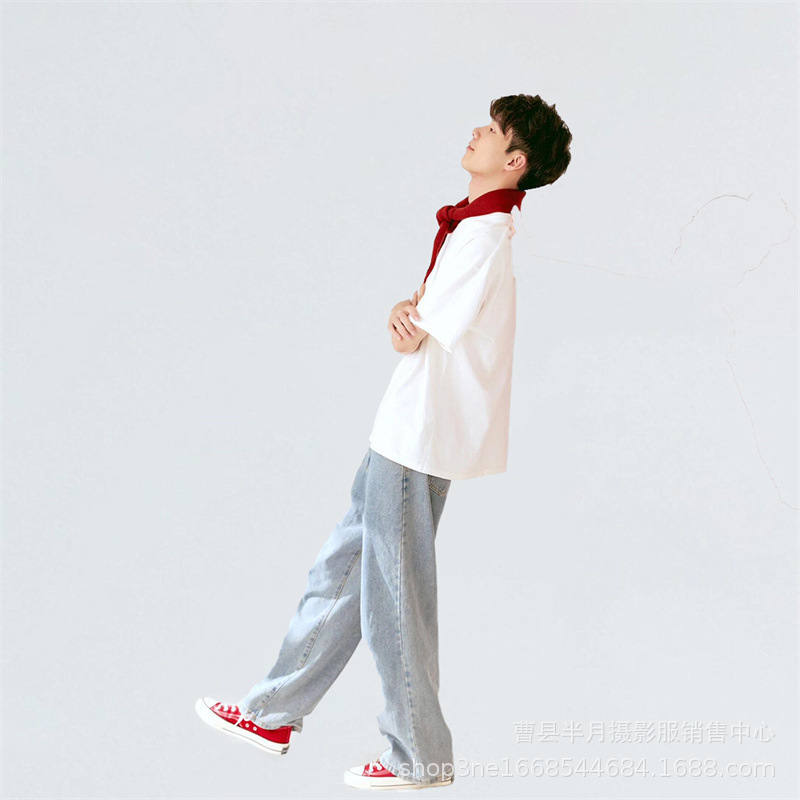 아빠 상의, 바지, 빨간 스카프