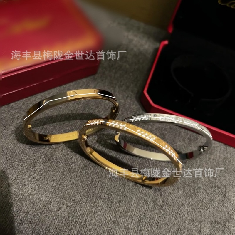 Classic golden quality gold bracelet, does not fade, pink gold