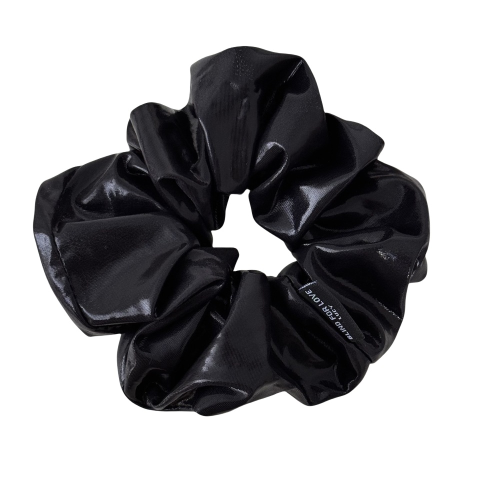 Glänsande tygscrunchie elegant håraccessoar för kvinnor mode_voghion.com