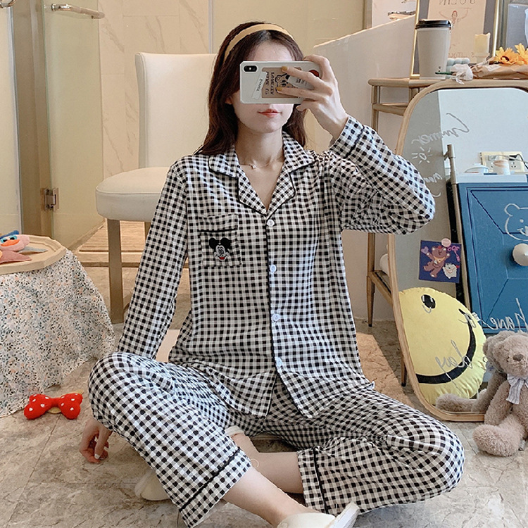 24_913274384662134784