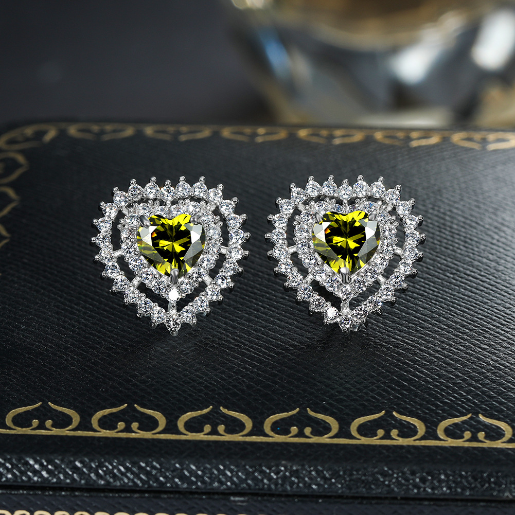 Fashion Heart Shape Copper Inlay Zircon Ear Studs 1 Pair