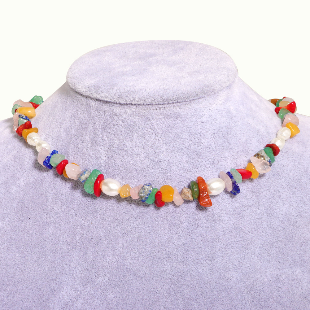 Collier En Pierre De Style Bohème Personnalité Couleur Gravier Perles De Perles Chaîne Chaîne De Clavicule display picture 4