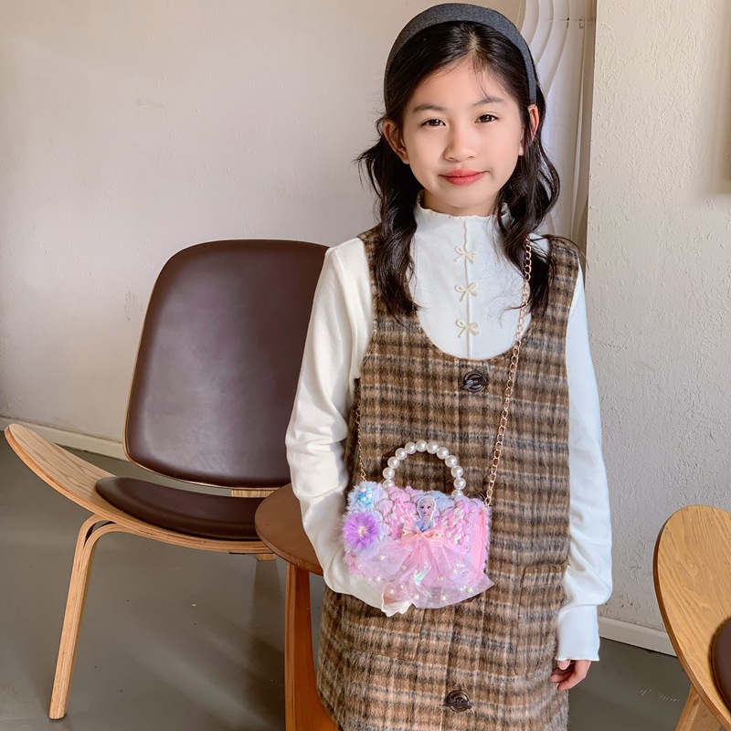 Bolsas de niños transfronterizas otoño y invierno nuevos lindos bolsos de peluche de perlas mini princesa bolsos de cadena de colores