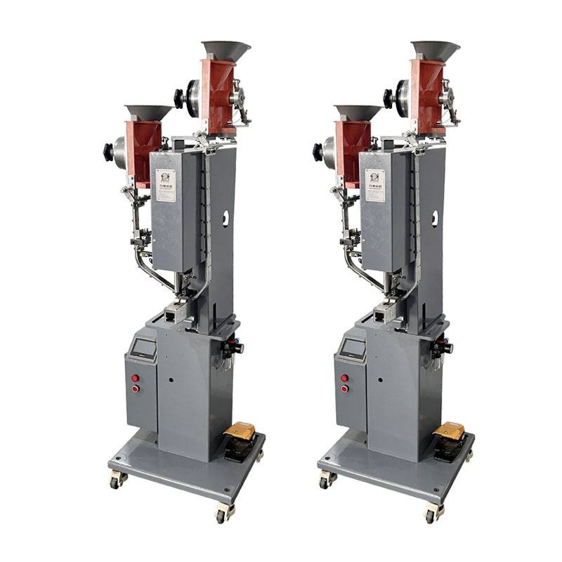 厂家直销全自动铆钉机 单面撞钉铆合机 皮带扣打扣机四合扣钮扣机