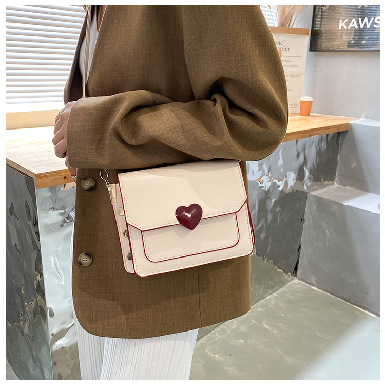 448g Weight Magnetic Buckle Closure Type Single Shoulder Strap Strap Type Crossbody Bag Bags Type Shopping Occasion Pu Leather Material Solid Color Pattern All Seasons Season Women's Gender Streetwear Style Square Shape Medium Size Women's Medium Pu Leather Heart Shape Solid Color Streetwear Square Magnetic Buckle Crossbody Bag 2