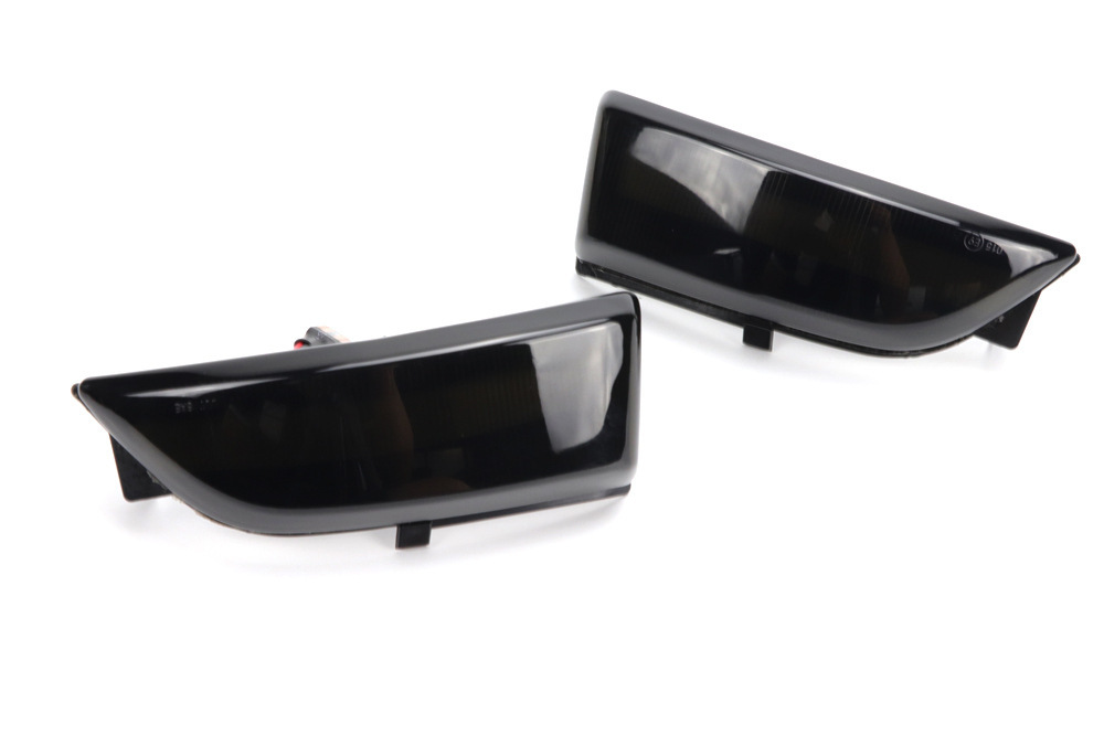 Suitable for 12-19 Ford Ranger T6 Modified Led Rearview Mirror Turn Signal Side Wing Indicator Light Flowing Water Model