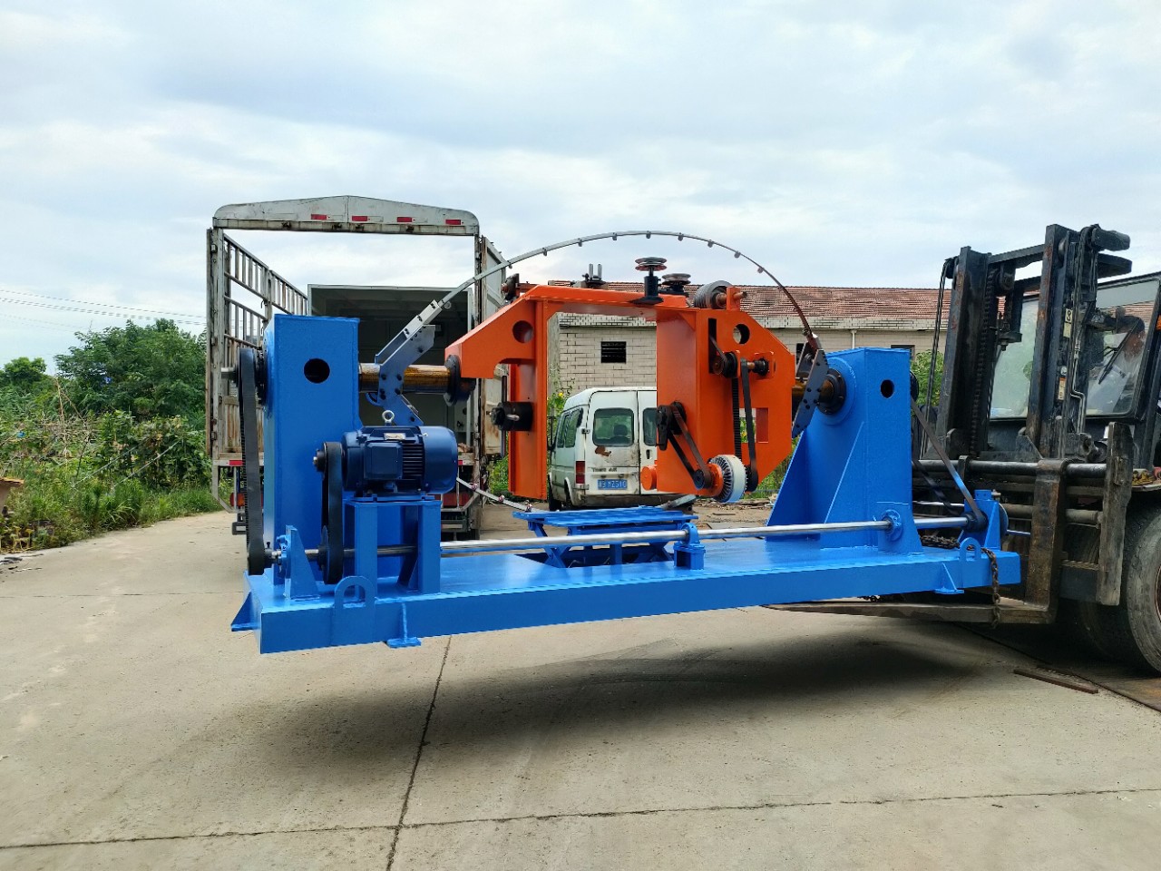 1000型高速成缆机绕线机