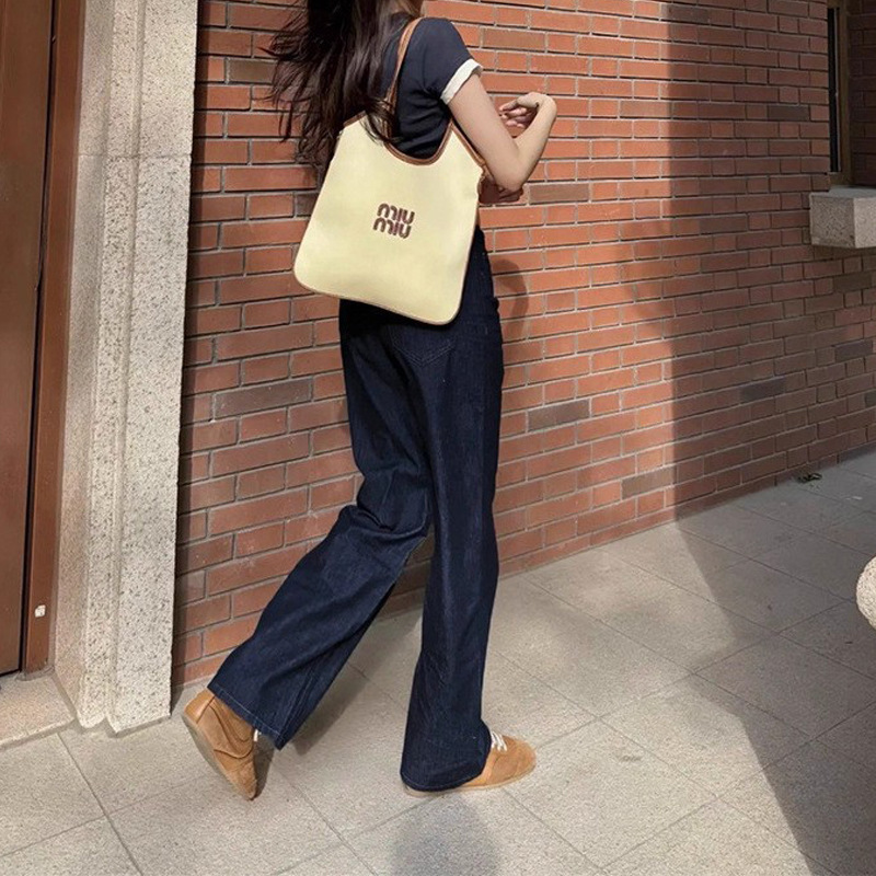 Spring and Summer Lyocell Soft Denim Blue Casual Loose Slimming Wide-Leg Jeans Spring and Summer Lyocell Soft Denim Blue Casual Loose Slimming Wide-Leg Jeans