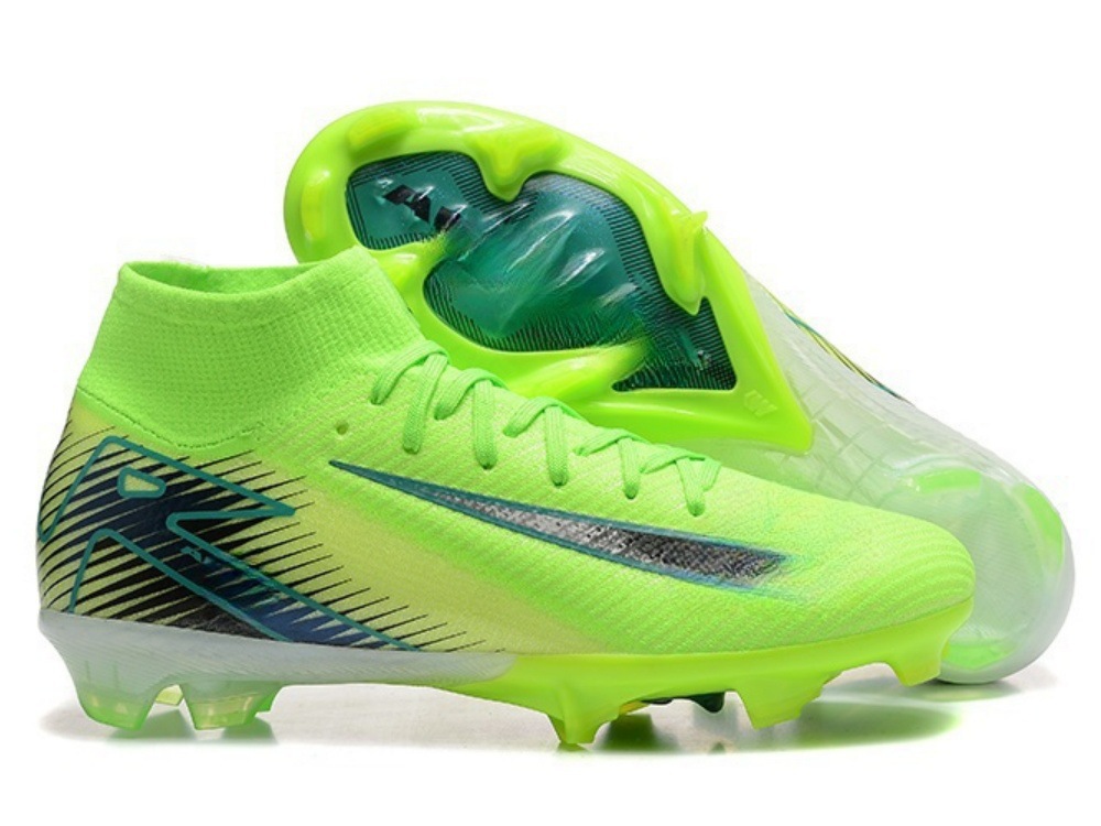 Comercio exterior nuevo Assassin 16 zapatos de fútbol competencia profesional zapatos de alta altura construidos totalmente cojín impermeable de punto zapatos de fútbol FG