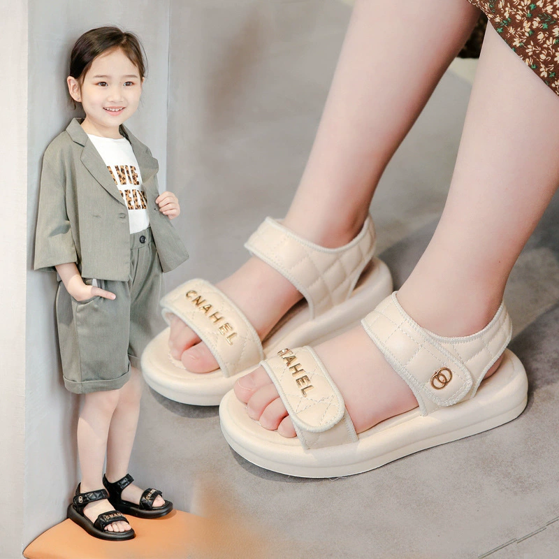 Детские сандалии для девочек, лето 2024, новая модель, спортивные, в стиле принцессы, для девочек постарше, с мягкой подошвой, пляжные, для школьниц