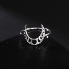 Factory Direct Sales Hot Selling Fashion Personalized Titanium Steel Cutting Real Gold Plated Lunar Phase Design Stainless Steel Ring