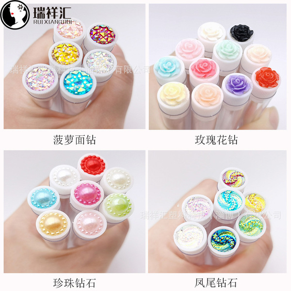 disposable handheld brush for eyelashes
