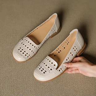 ˇ�g��ܛ��ܛƤ2025�¿���Ƥ�͹ņ�ЬŮ�U��͸��\�����m����Ь��