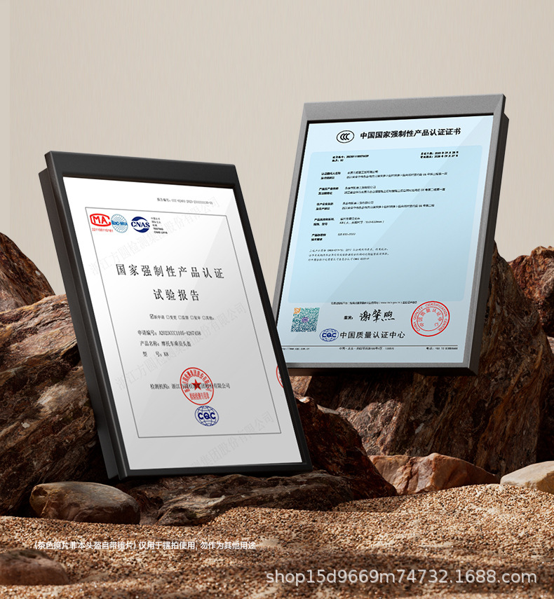 Electric Vehicle Helmet for Women and Men, Motorcycle Helmet with Double Mirrors, Windproof and Warm, Universal for All Seasons, Non-Pressure Hair Safety Helmet