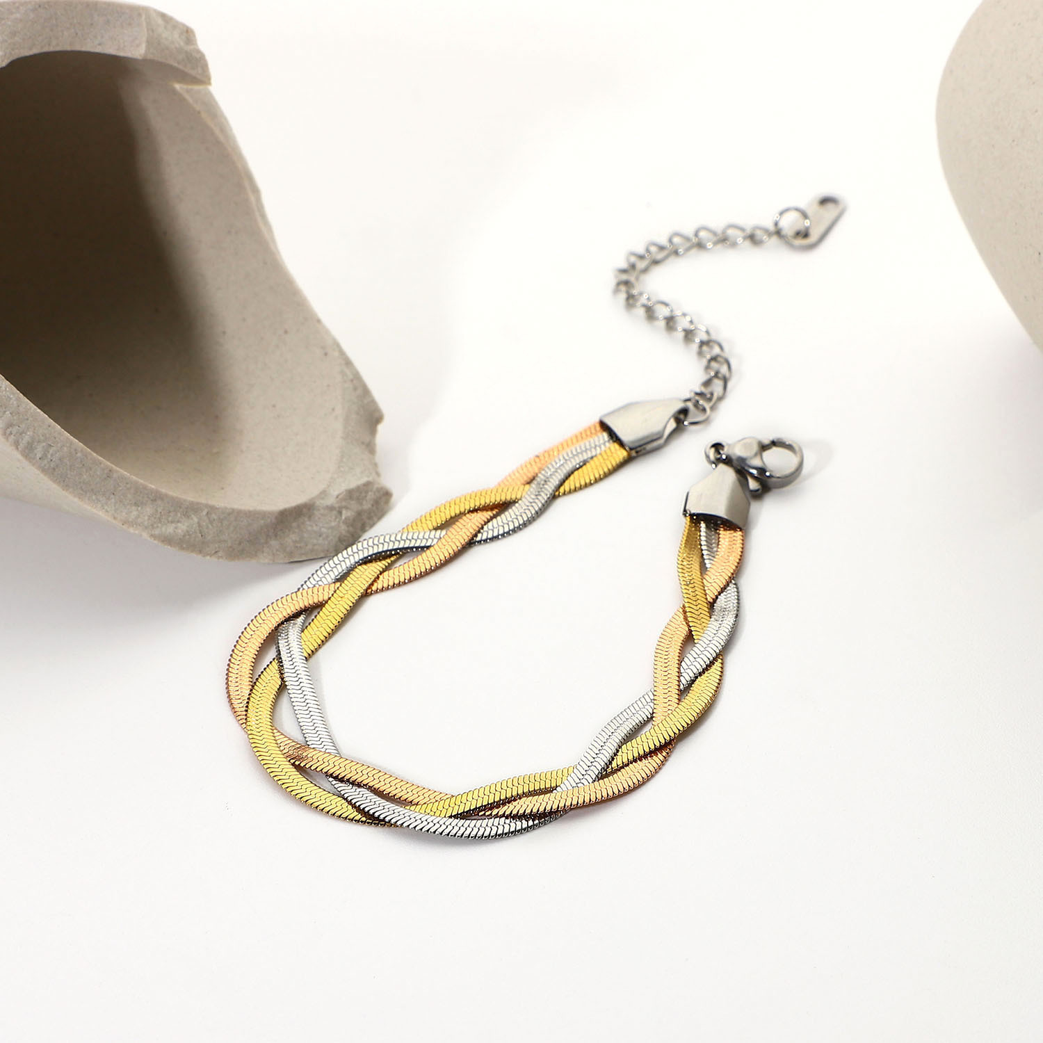 11g Weight Bracelets Classification 1 Piece Quantity Simple Style Color Block Titanium Steel Plating Gold Plated Bracelets