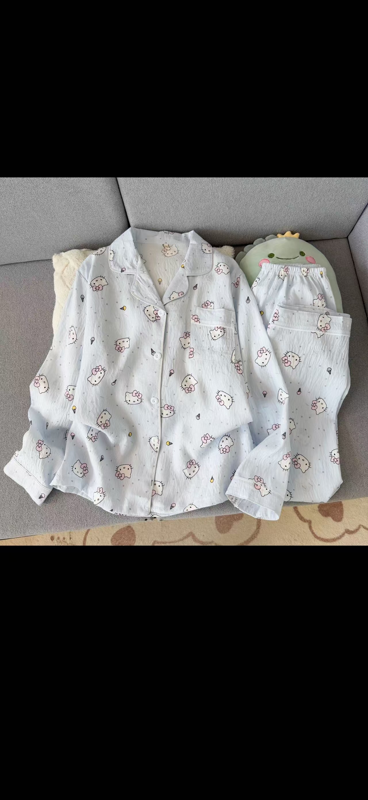 Algodón nublado al por mayor transfronterizo nuevo pijama de niña pantalones de manga larga delgados dulces dibujos animados impresión de ropa para el hogar set