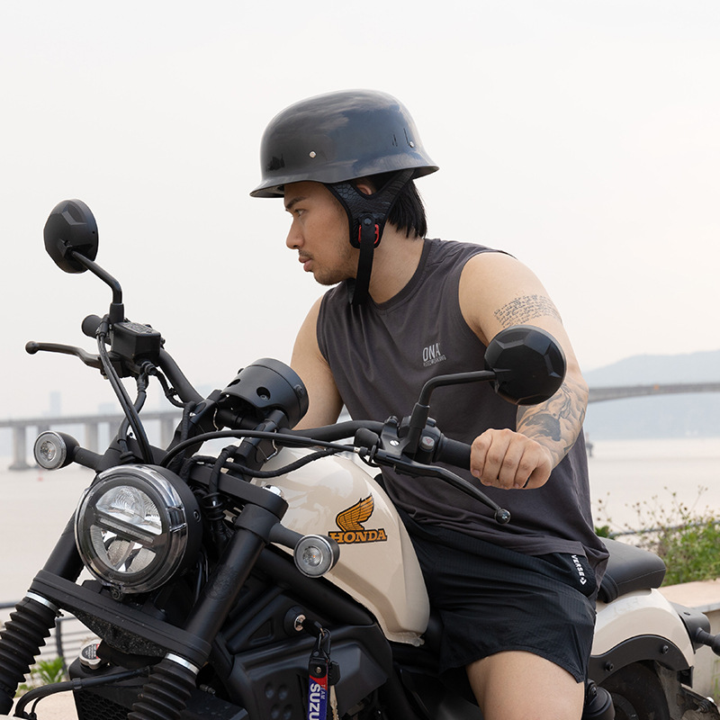 Orz casco retro alemán para hombres y mujeres crucero ligero medio casco de la Segunda Guerra Mundial soldado cuatro estaciones bicicleta eléctrica