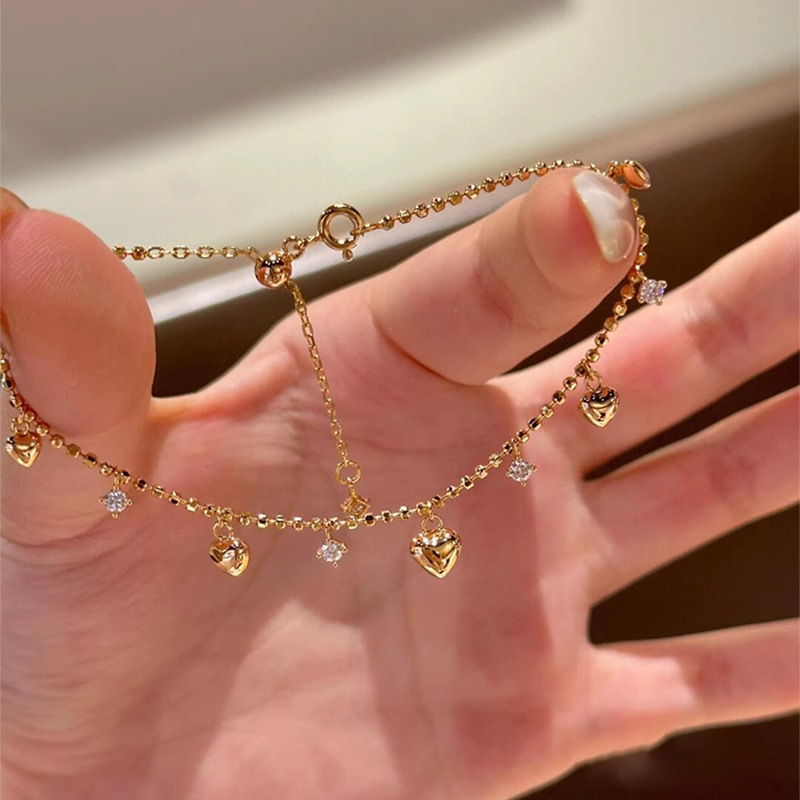 Gold Heart Zircon Tassel Pendant Bracelet, Fashionable, High-End, Exquisite, Light and Luxurious, Stackable, Adjustable and Versatile Bracelet