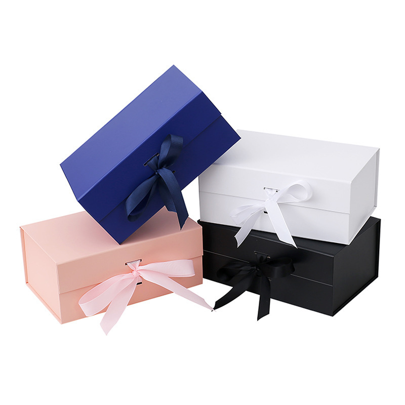 Cinta plegable caja en stock caja de regalo caja vacía al por mayor comercio exterior transfronterizo Flip magnético universal de una sola pieza logotipo personalizado