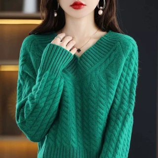 绿色V领毛衣女慵懒风秋冬季新款打底长袖套头短款针织衫外穿上衣