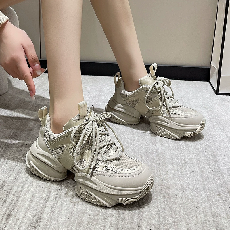 Размер 35-40. Новые четырехсезонные женские туфли для папы из дышащей сетки 2025 года, увеличивающие рост, модные, легкие и удобные.