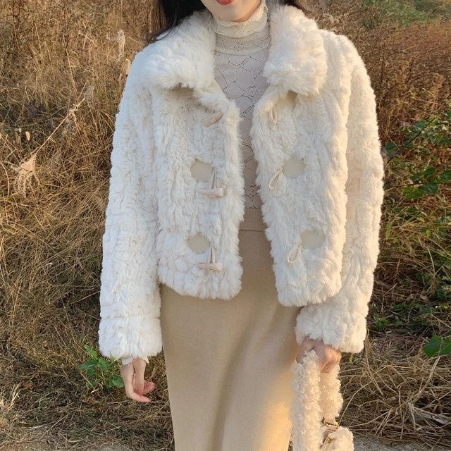 仿兔毛毛茸茸皮草外套女小个子短款2026冬季牛角扣羊羔毛加厚上衣