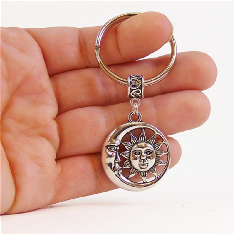 Heißer verkauf neue produkt Sonne Mond Gehirn Schaltung Herz Schlüsselbund Schlüsselbund Anhänger_voghion.com