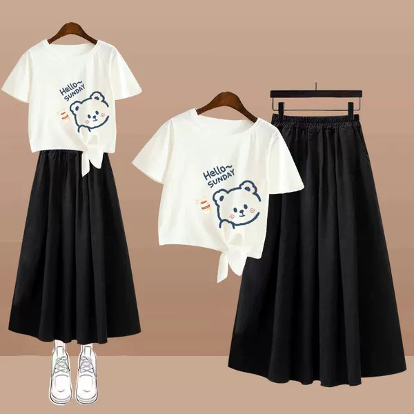 White top + black skirt [Hel bear]