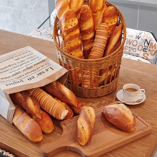 Simulation bread model European baguette food cake ins wind decoration window decoration photography camping props