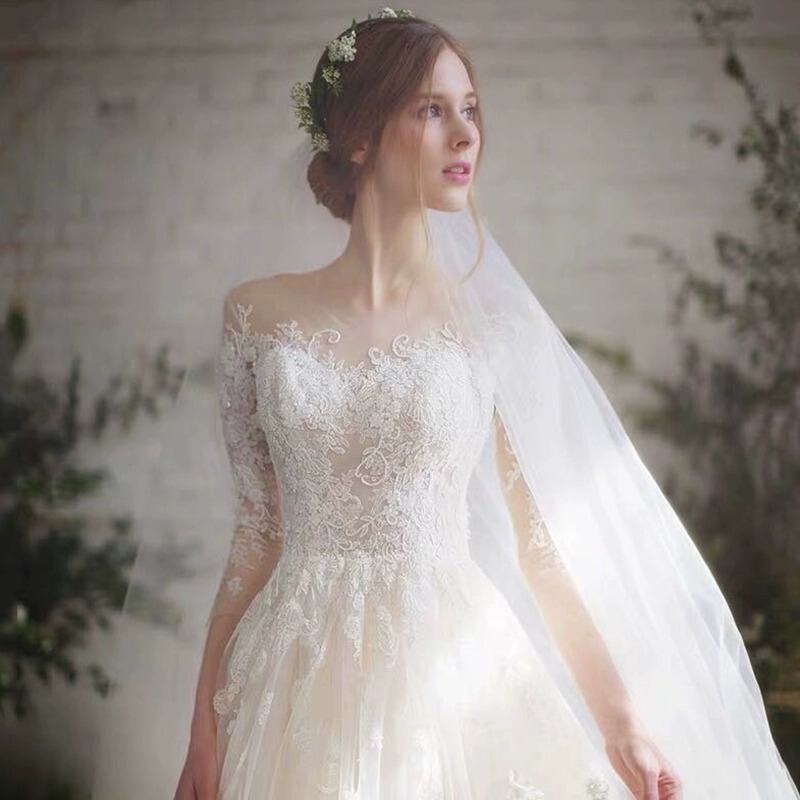 Light Wedding Dress 2026 New Style for Petite Brides, Long Sleeves, Floor-Length, Slimming, Off-Shoulder, with a Train, Main Wedding Gown for Women Light Wedding Dress 2026 New Style for Petite Brides, Long Sleeves, Floor-Length, Slimming, Off-Shoulder, with a Train, Main Wedding Gown for Women