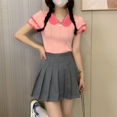 子供の襟は色にぶつかって半袖tシャツをつなぎ合わせます。