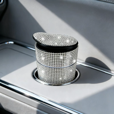 Cross-Border Hot-Selling Fashionable Diamond-Encrusted Car Ashtray Multi-Functional Car Ashtray Anti-Fly Ash Ashtray with Lid