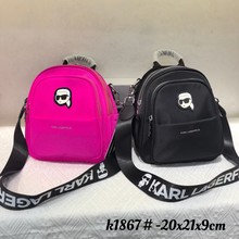 �Ϸ�karl��ͨӡ��С���^�D�����㱳�����������p������ð�����