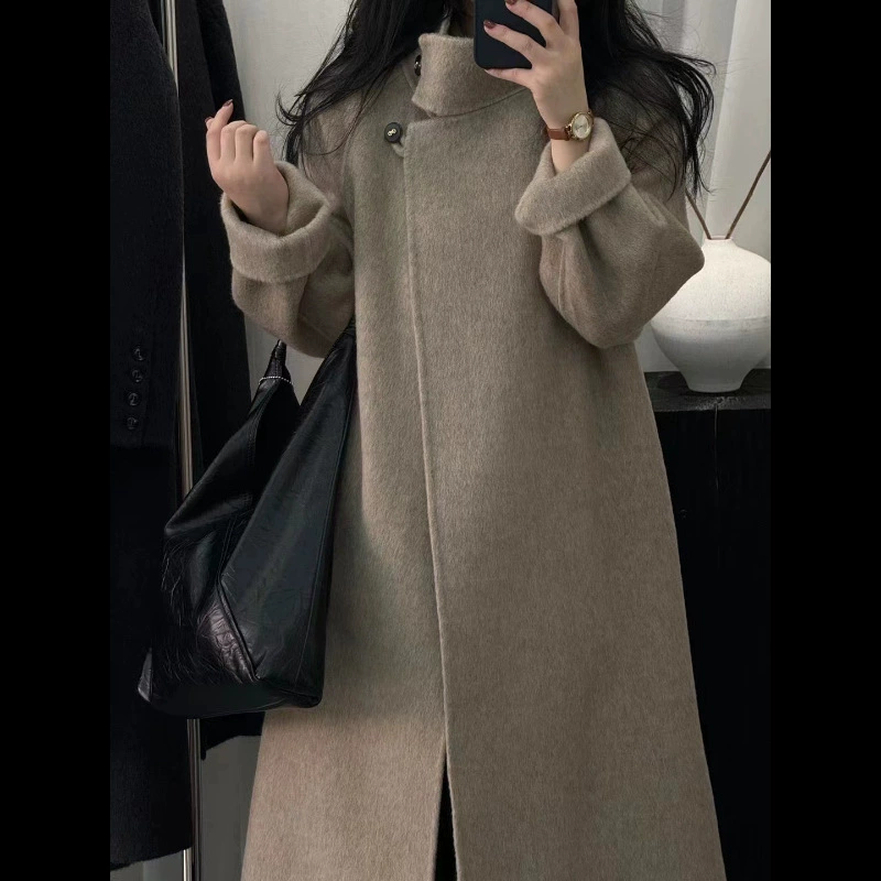 Двустороннее шерстяное пальто в корейском стиле со воротником-стойкой и металлической пряжкой, утепленная куртка средней длины с красным поясом, стройнящая фигуру, для повседневной носки.