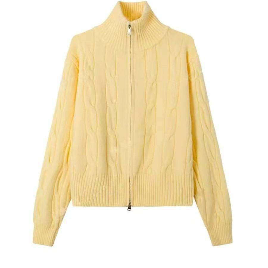 Goose yellow