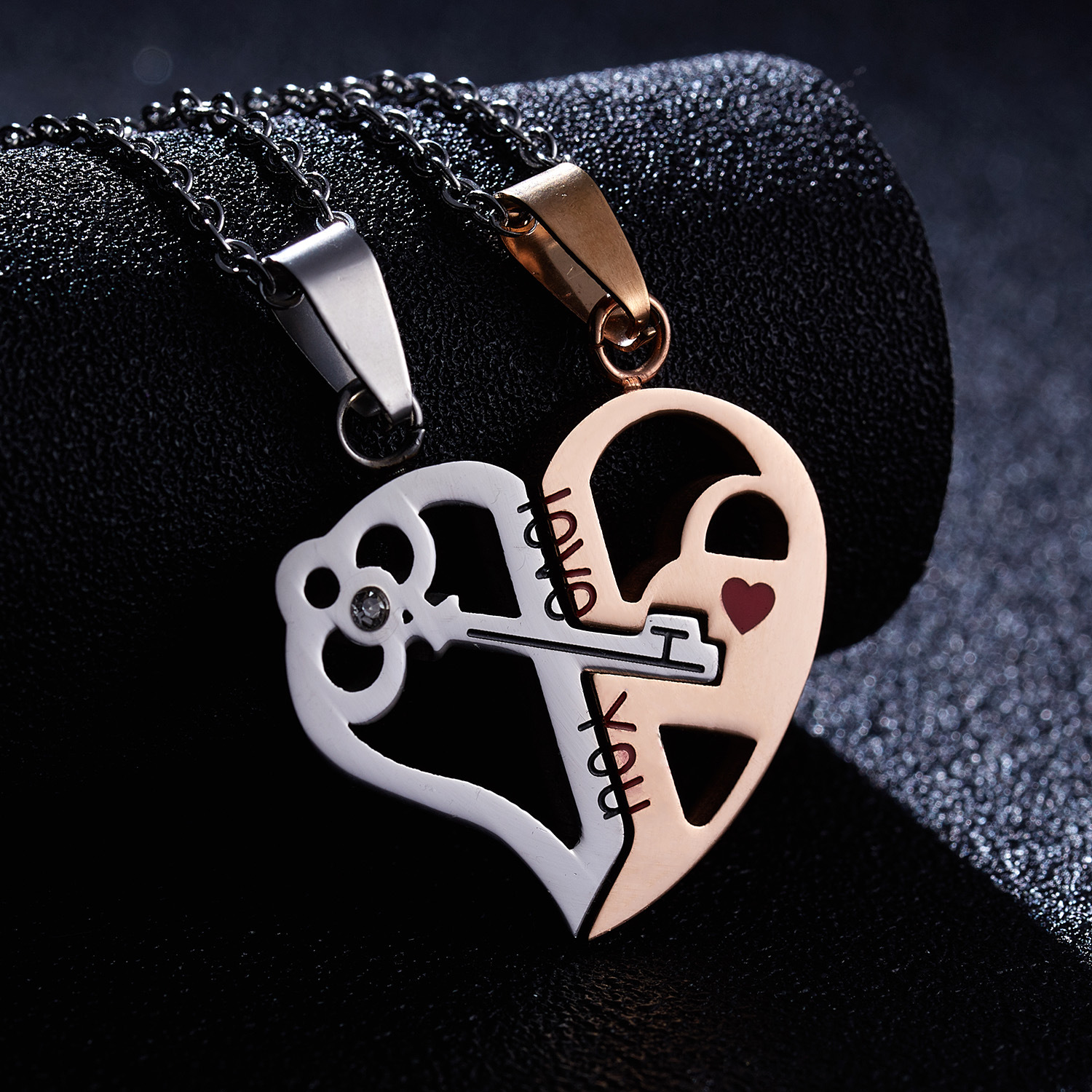 Stainless Steel Fashion Plating Heart Shape Pendant Necklace display picture 6