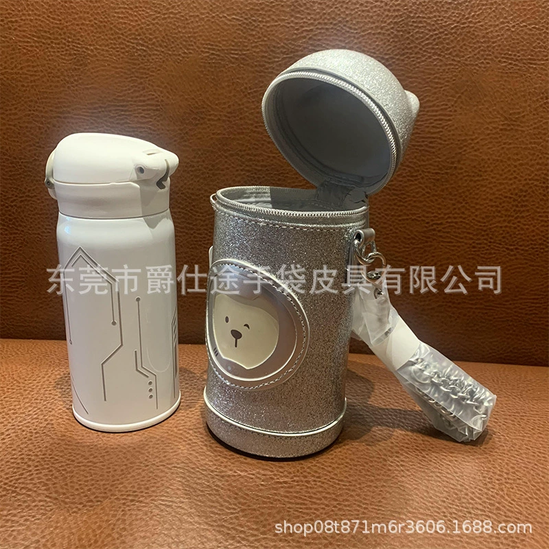 Креативная крышка для чашки воды из искусственной кожи в корейском стиле, модная серебряная диагональная крышка для чашки, крышка для чашки воды из искусственной кожи с милым медведем, изготовленная на заказ