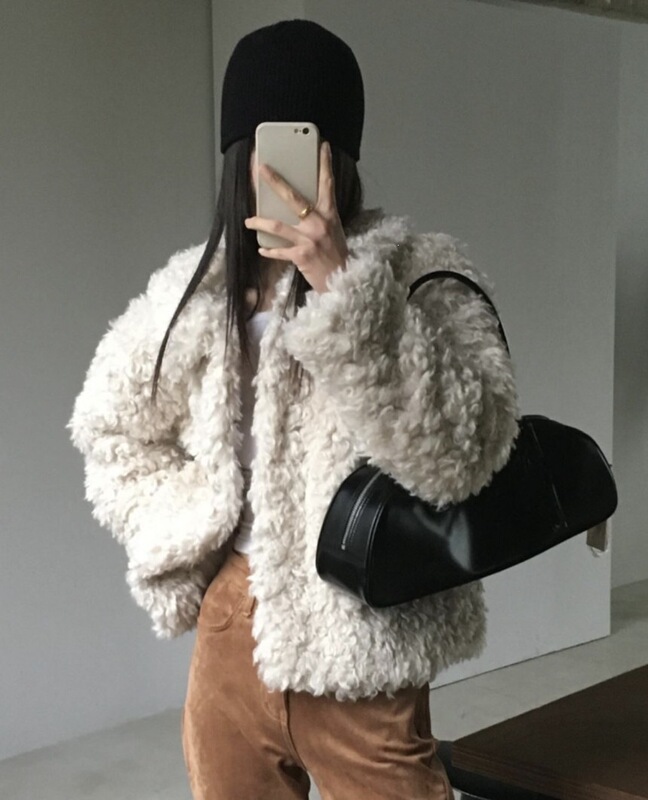Korean ins 2026 winter new style Korean-style loose-fitting faux fur curly thick warm jacket for women Korean ins 2026 winter new style Korean-style loose-fitting faux fur curly thick warm jacket for women