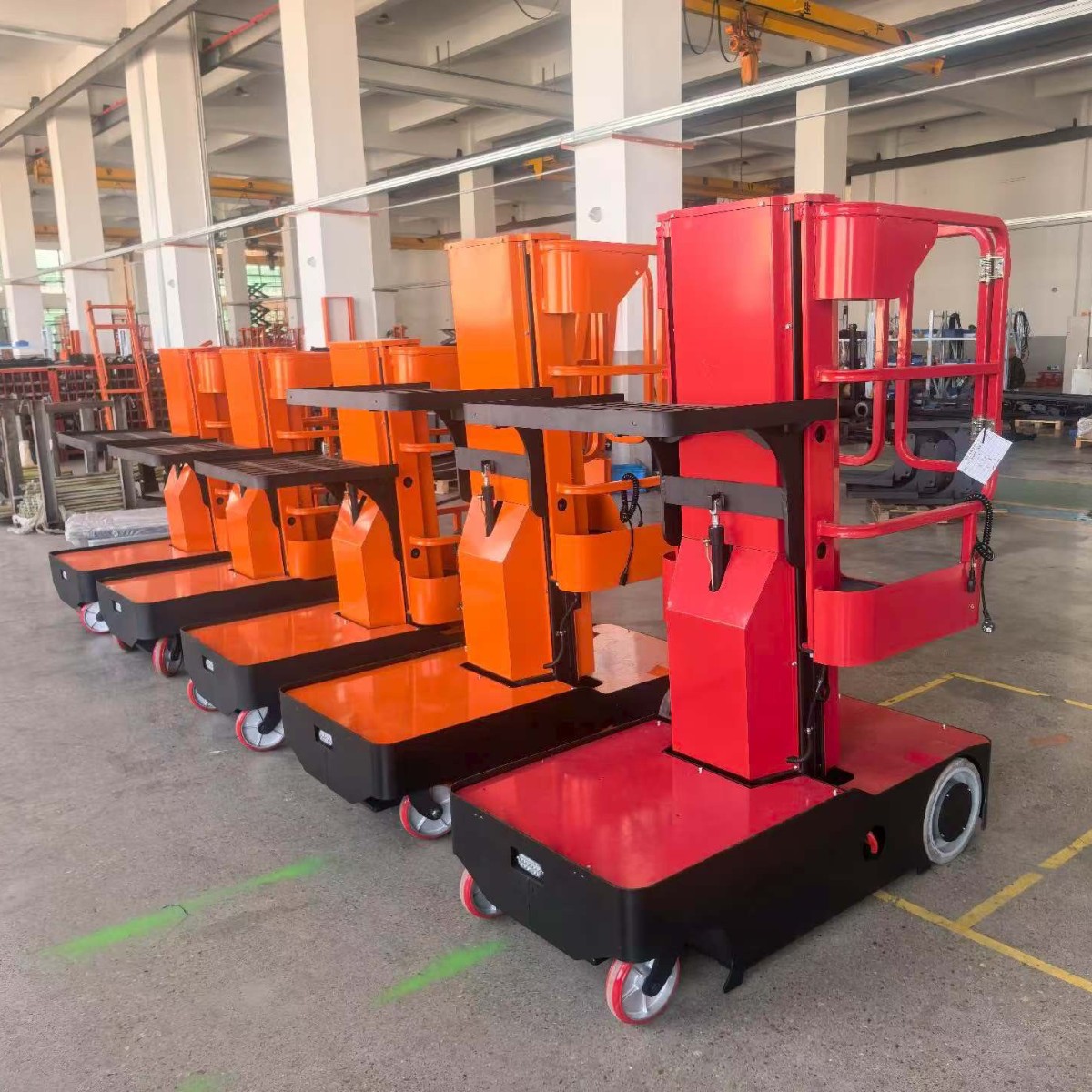 普尔夫自行走取料机电动升降平台拣选车高空作业登高车移动升降机