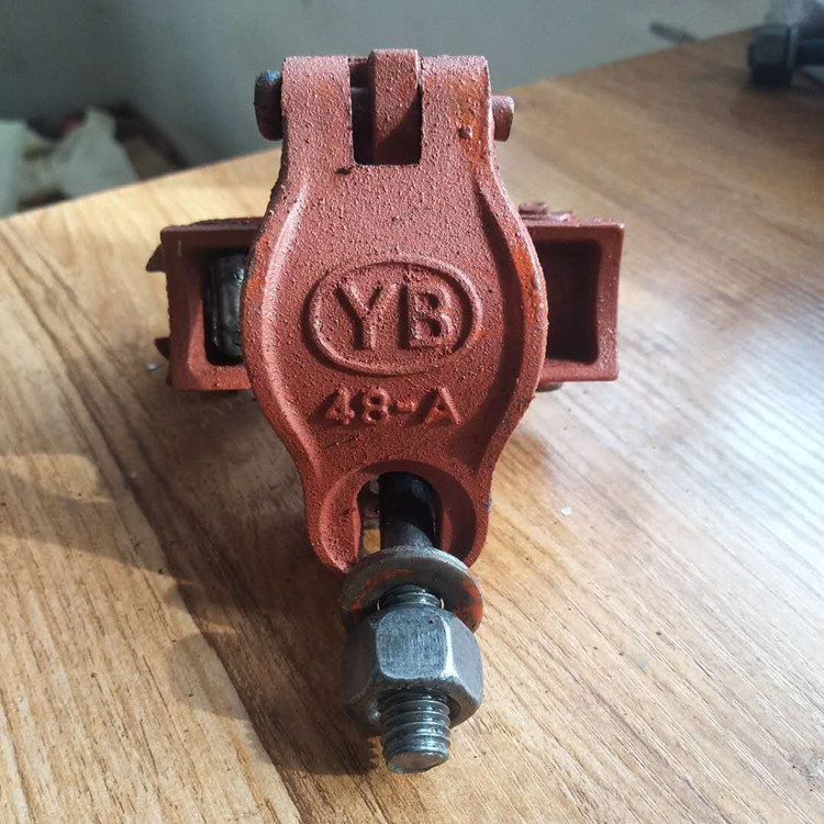 昆明国标扣件 镀锌钢管连接扣件十字型建筑脚手架玛钢对接旋转扣