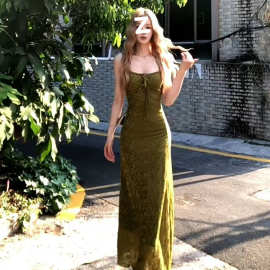 纯欲修身绑带绿色吊带连衣裙女夏日绝美漂亮气质收腰显瘦包臀长裙