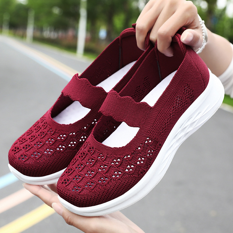 Zapatos de mujer, novedad de verano, zapatos de malla hueca tejidos con mosca, zapatos de tela de Beijing antiguos de una pierna, zapatos de mamá de moda, venta al por mayor transfronteriza