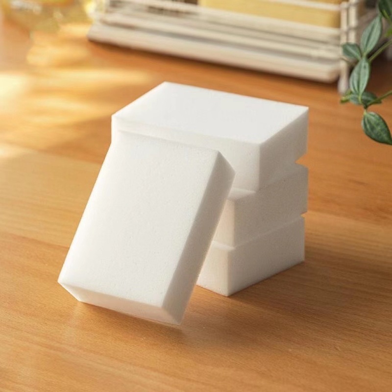 台所のナノスポンジは家事の食器洗いの神器を拭きます。|undefined