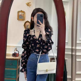 辣妹碎花欧美上衣方领欧美风法式短款性感秋冬薄款设计新款长袖