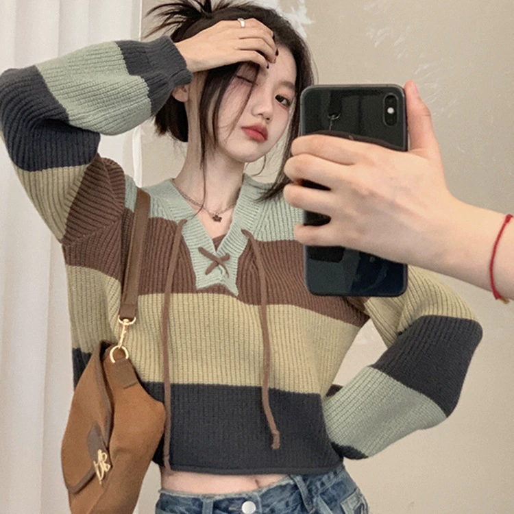 Женский вязаный свитер с контрастной полоской и шнуровкой, новый дизайн осень-зима 2025, V-образный вырез, свободный крой, короткий или длинный рукав