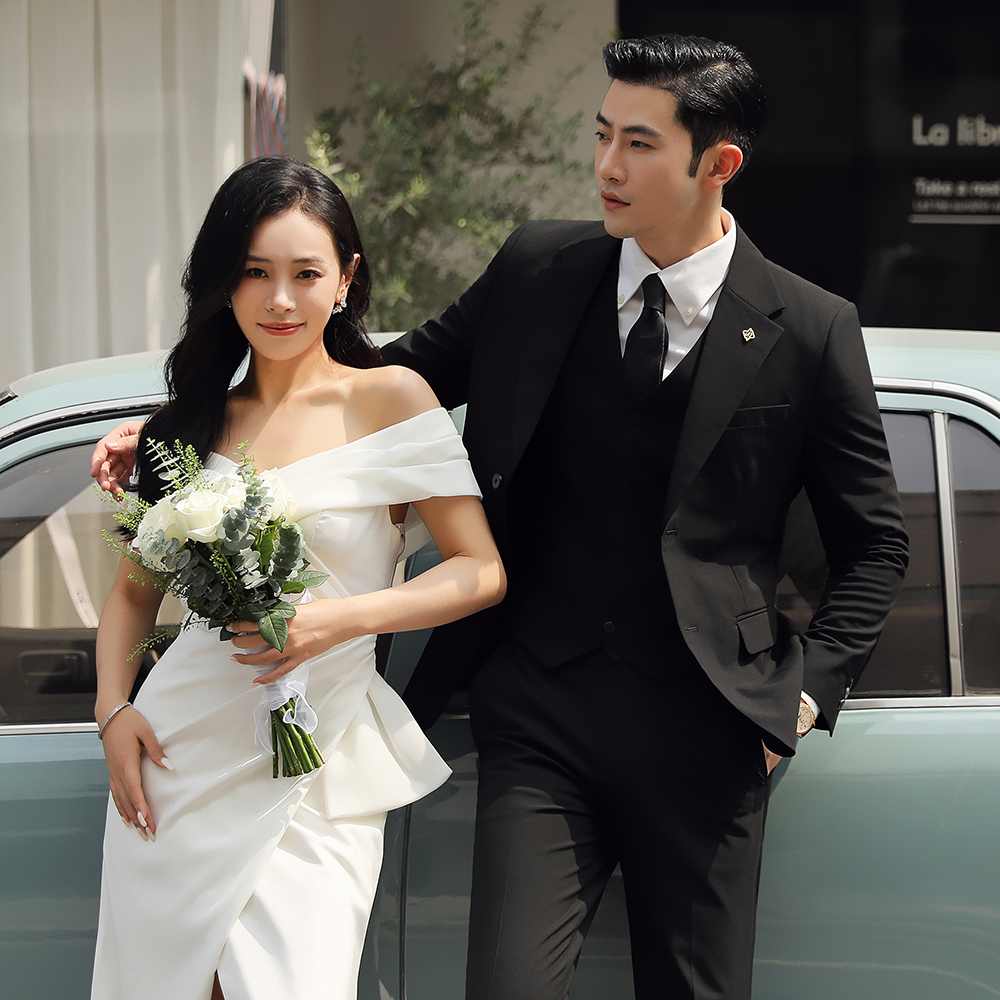 新郎用ウェディングスーツ メンズ 韓国風 スリムフィット フォーマルスーツ ビジネススーツ 洋装 スリーピーススーツ