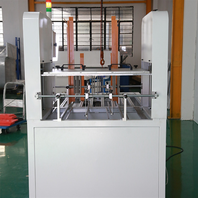 Máquina de expulsión de residuos EPE Máquina de descarga de residuos de algodón perla Máquina de limpieza de residuos de algodón perla Máquina integrada de descarga de residuos de estampado de algodón perla