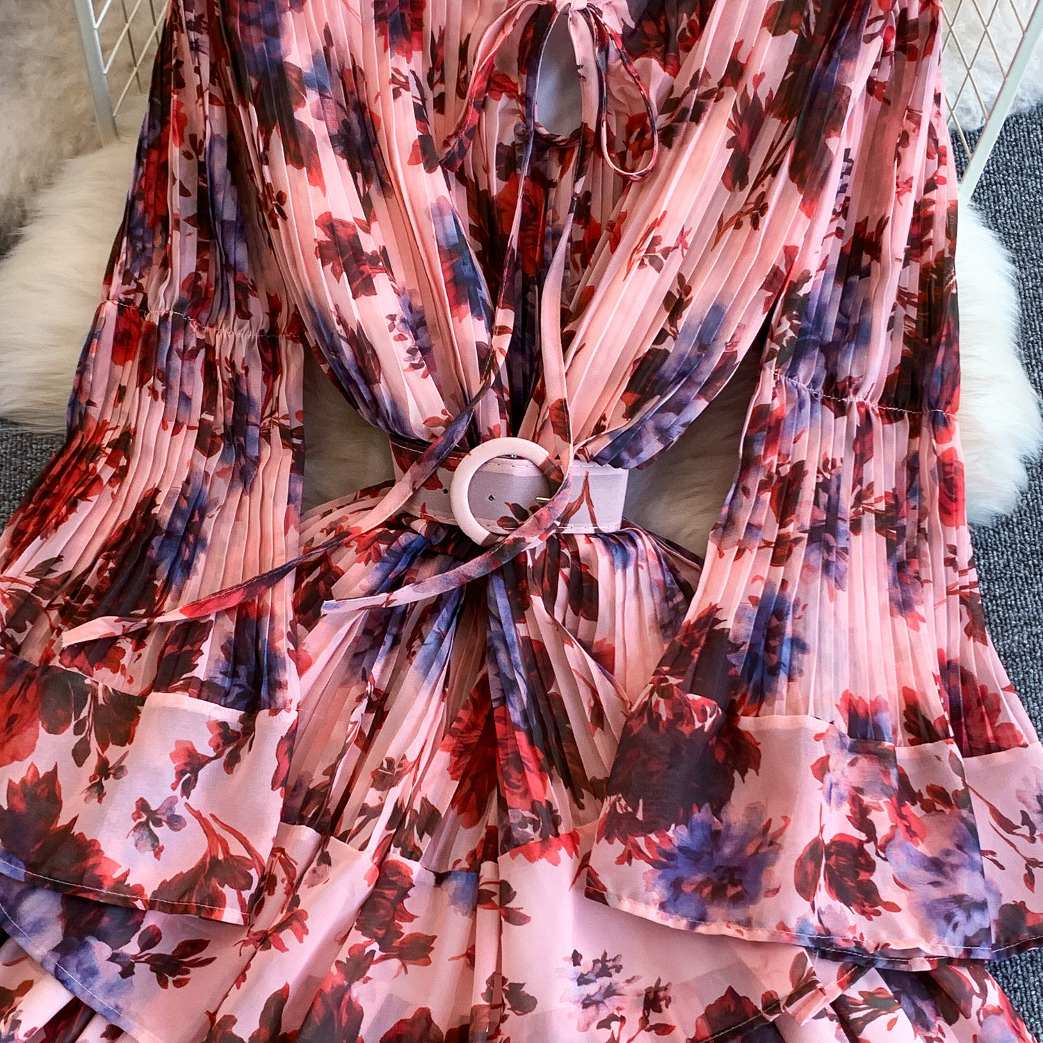 Floral Print Sweetheart Dress for Women with Bow Tie round Neck Flutter Sleeves Waist Tie Ruffled Hem Versatile Design_ecoleips.com